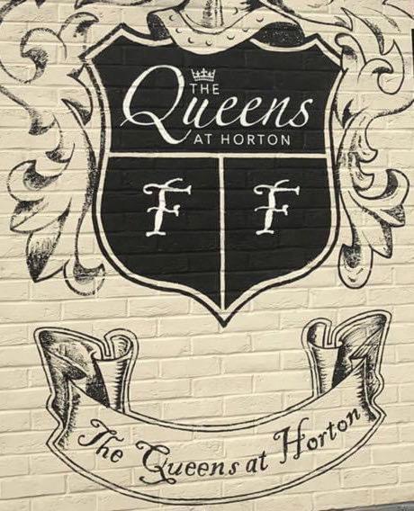 The Queens At Horton Телфорд Екстериор снимка